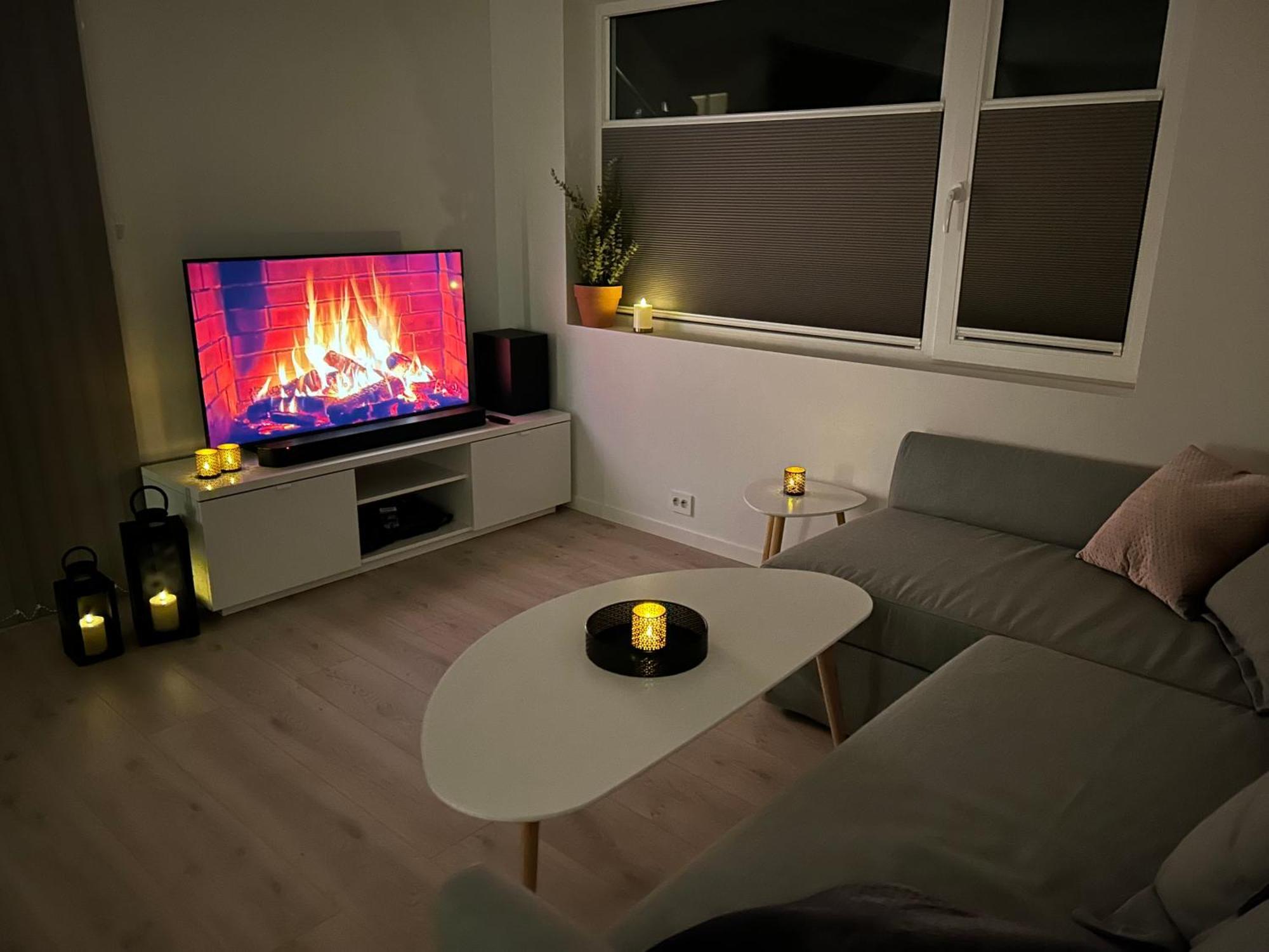 Sorlandsidyll Med Svommebasseng! Apartment Kristiansand Luaran gambar