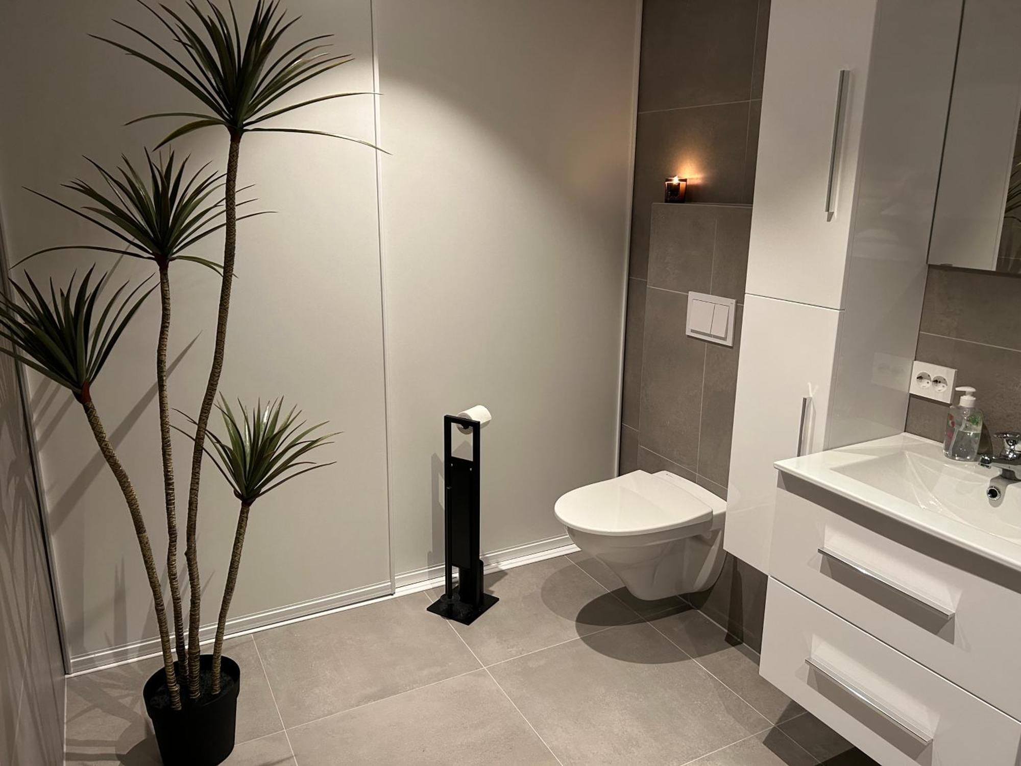 Sorlandsidyll Med Svommebasseng! Apartment Kristiansand Luaran gambar